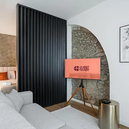 Lägenhet Guestready - Crown Garden Escape